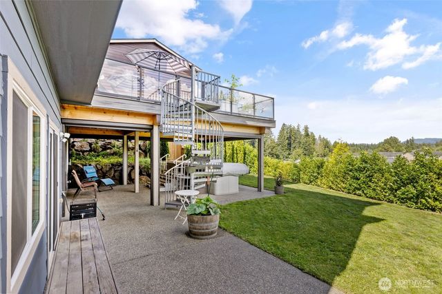 26832 223rd Lane SE, Maple Valley, WA 98038