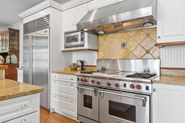 130 Summer St, Weston, MA 02493
