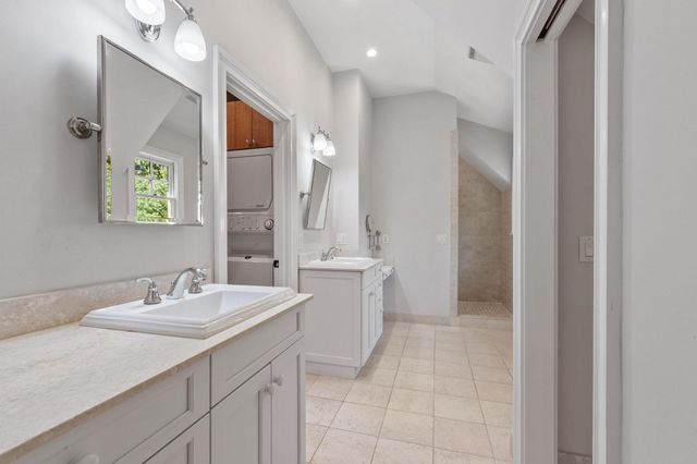 130 Summer St, Weston, MA 02493
