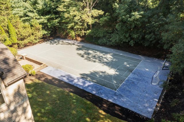 130 Summer St, Weston, MA 02493