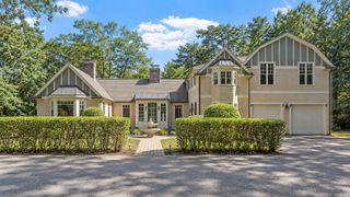 130 Summer St, Weston, MA 02493