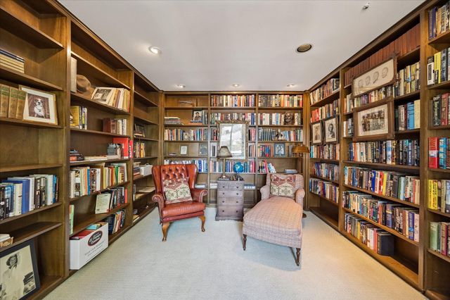 5000 Longmont Drive 14, Houston, TX 77056