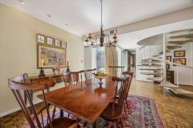 5000 Longmont Drive 14, Houston, TX 77056