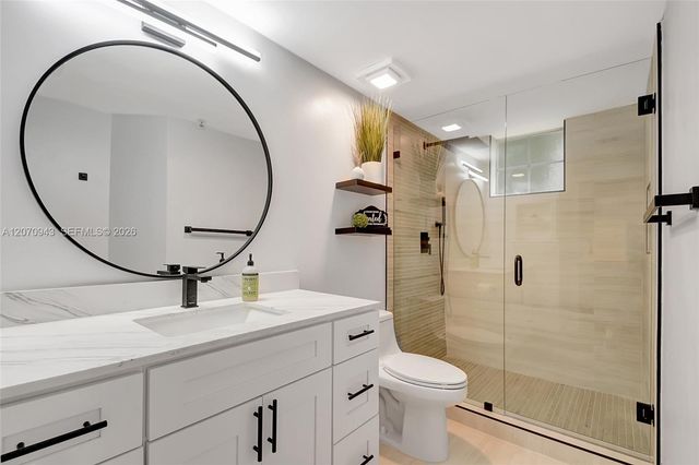 2206 Tuscany Way 2206, Boynton Beach, FL 33435