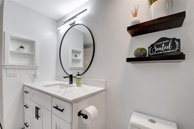 2206 Tuscany Way 2206, Boynton Beach, FL 33435