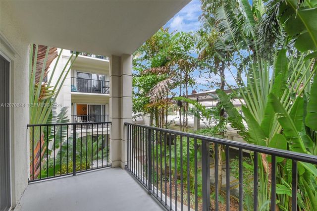 2206 Tuscany Way 2206, Boynton Beach, FL 33435