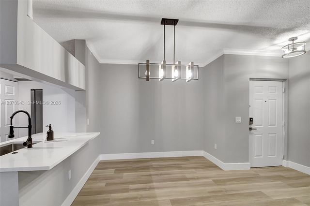2206 Tuscany Way 2206, Boynton Beach, FL 33435