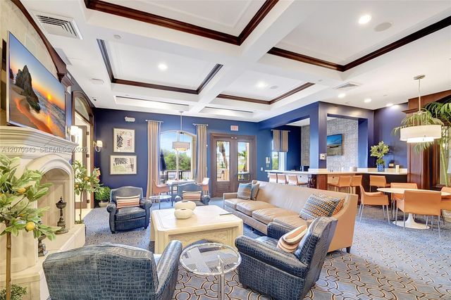 2206 Tuscany Way 2206, Boynton Beach, FL 33435