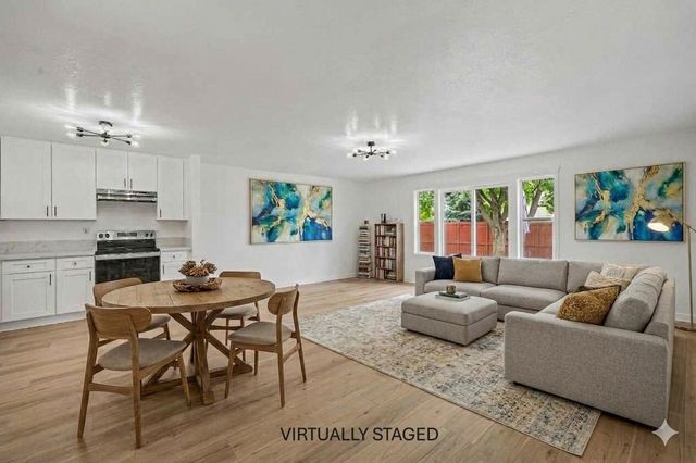 62803 Snowcap Court, Bend, OR 97701