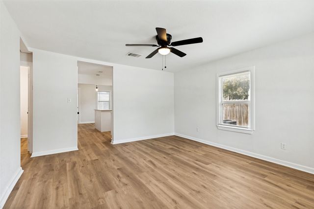 504 Davis Street, Gainesville, TX 76240
