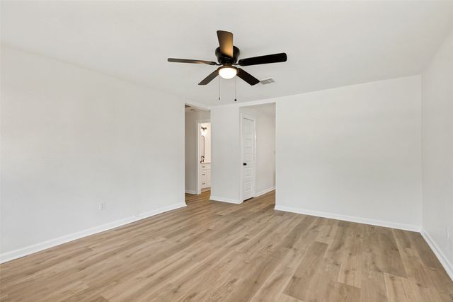 504 Davis Street, Gainesville, TX 76240