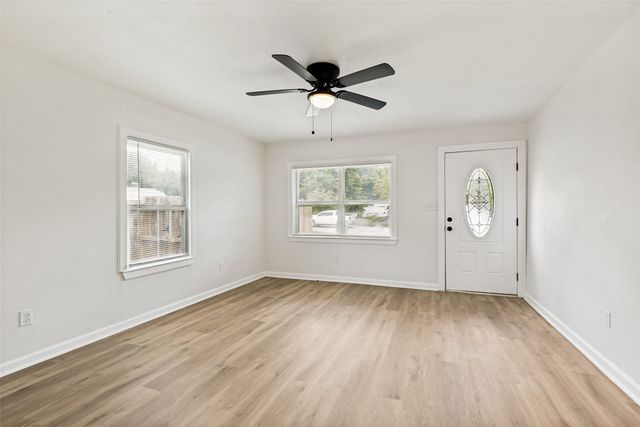 504 Davis Street, Gainesville, TX 76240