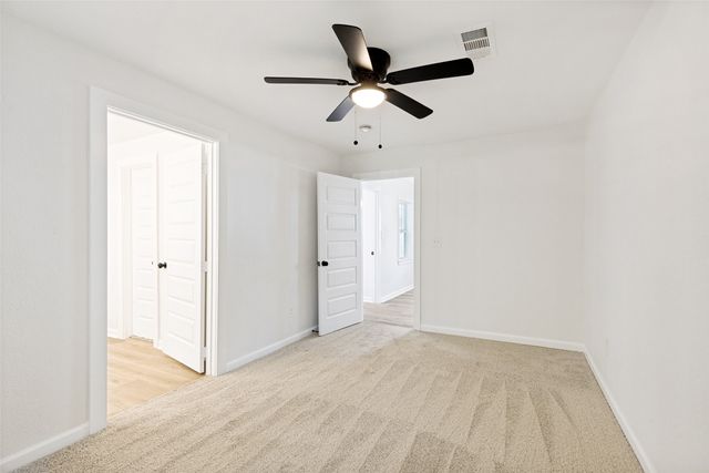 504 Davis Street, Gainesville, TX 76240