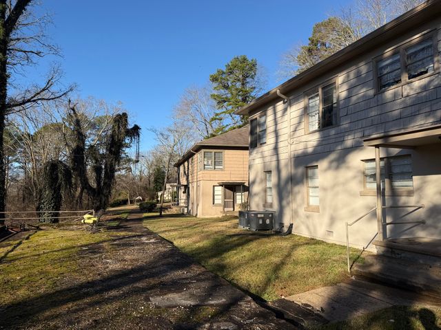 948 James Boulevard, Signal Mountain, TN 37377