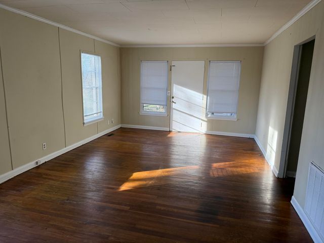 948 James Boulevard, Signal Mountain, TN 37377