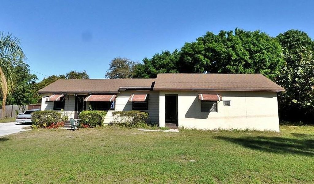4232 Edwards Road, Fort Pierce, FL 34981