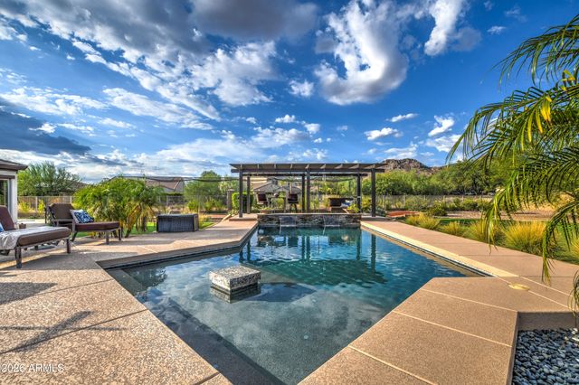9156 W BAJADA Road, Peoria, AZ 85383