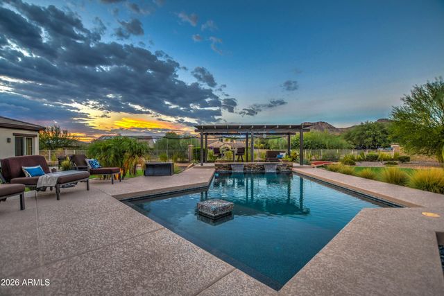 9156 W BAJADA Road, Peoria, AZ 85383