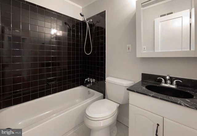3118 BURGUNDY RD, Alexandria, VA 22303