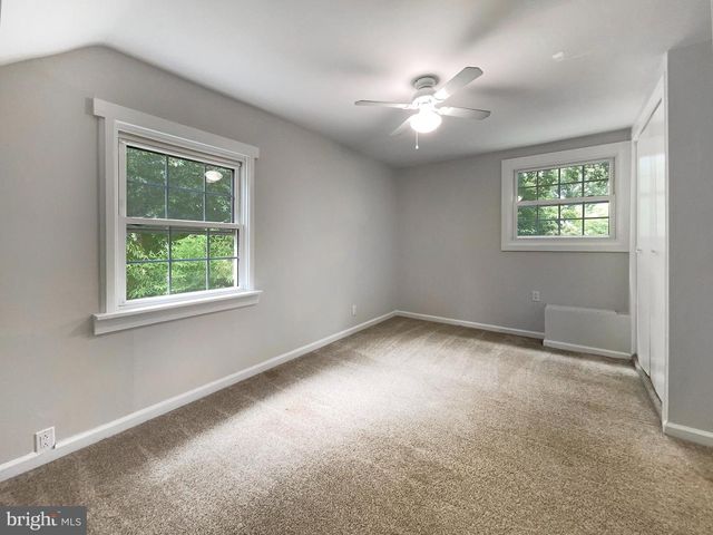 3118 BURGUNDY RD, Alexandria, VA 22303