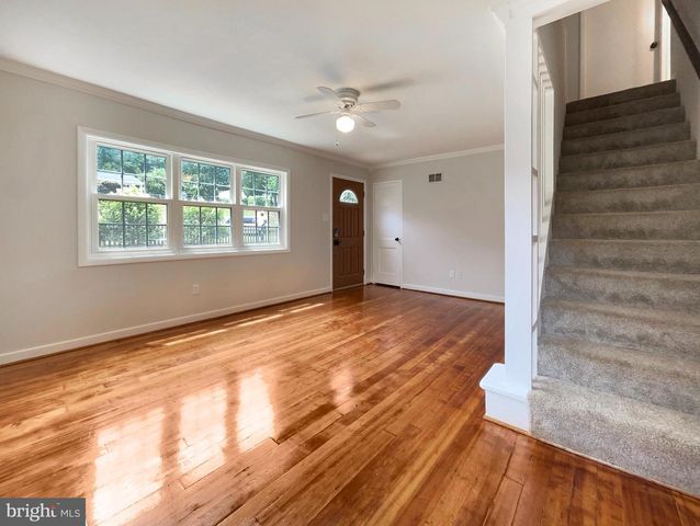 3118 BURGUNDY RD, Alexandria, VA 22303