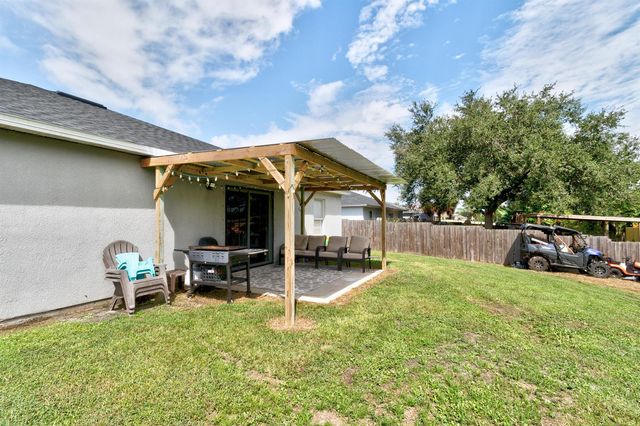 7726 102nd Avenue, Vero Beach, FL 32967
