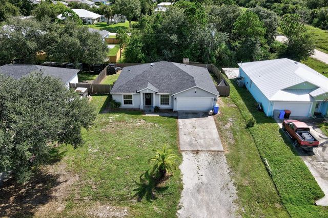 7726 102nd Avenue, Vero Beach, FL 32967