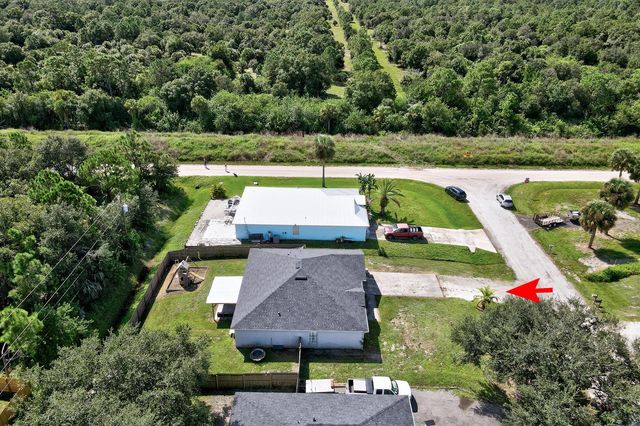 7726 102nd Avenue, Vero Beach, FL 32967