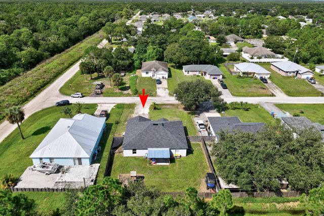 7726 102nd Avenue, Vero Beach, FL 32967