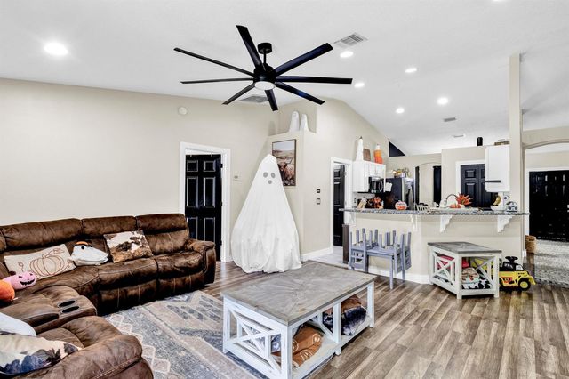 7726 102nd Avenue, Vero Beach, FL 32967
