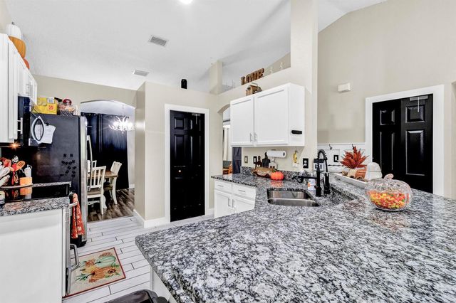 7726 102nd Avenue, Vero Beach, FL 32967