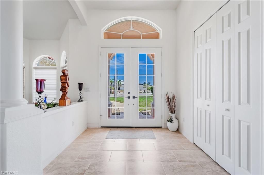 2871 Bracci DR, ST. JAMES CITY, FL 33956 — photo 3