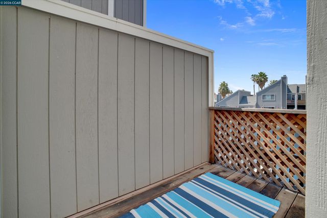 1605 Riverlake Rd, Discovery Bay, CA 94505