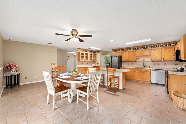8555 SW 93RD STREET C, Ocala, FL 34481