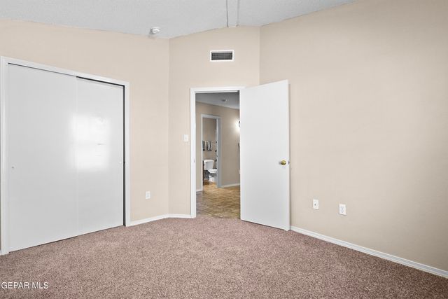 6237 LOVEBIRD Lane, El Paso, TX 79924