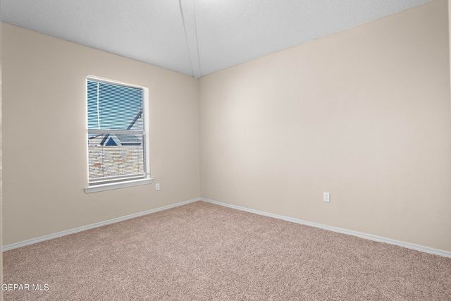 6237 LOVEBIRD Lane, El Paso, TX 79924