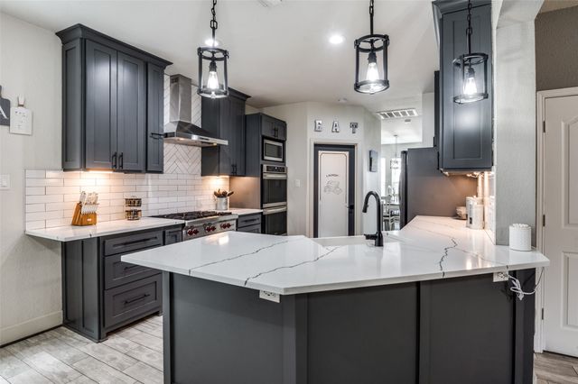 4541 Ridgepointe Drive, The Colony, TX 75056