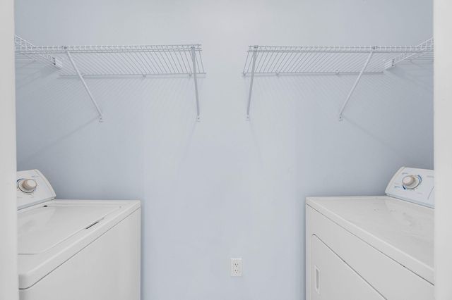 4274 Calinda Lane UNIT 221, Niceville, FL 32578