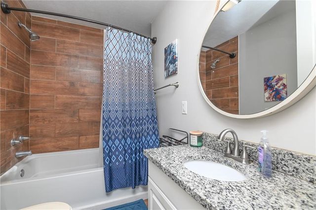 13341 Metropolitan Avenue, Bonner Springs, KS 66012