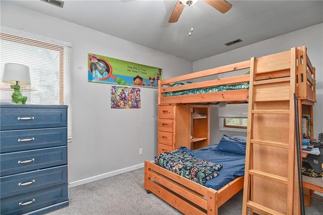 13341 Metropolitan Avenue, Bonner Springs, KS 66012