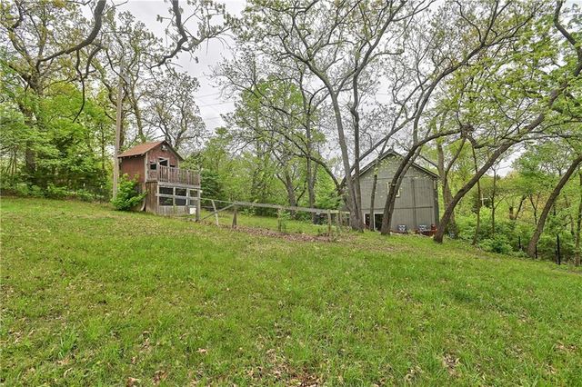 13341 Metropolitan Avenue, Bonner Springs, KS 66012