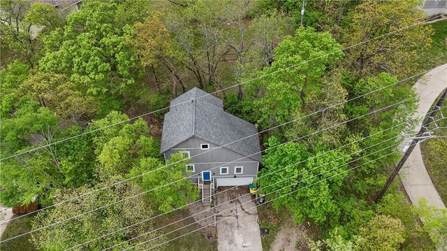13341 Metropolitan Avenue, Bonner Springs, KS 66012