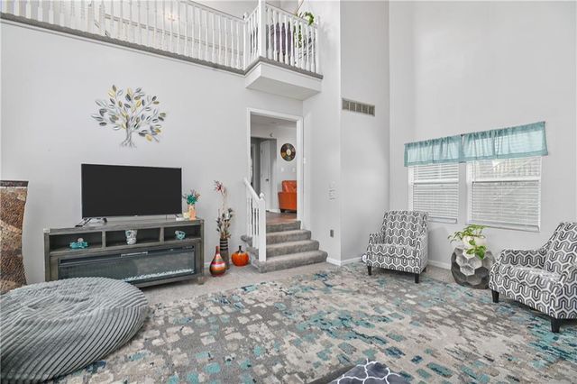 13341 Metropolitan Avenue, Bonner Springs, KS 66012