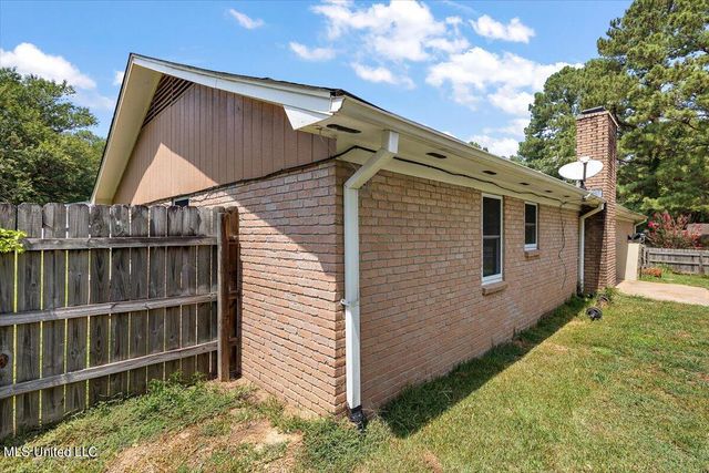605 Upper Darby Road, Jackson, MS 39212