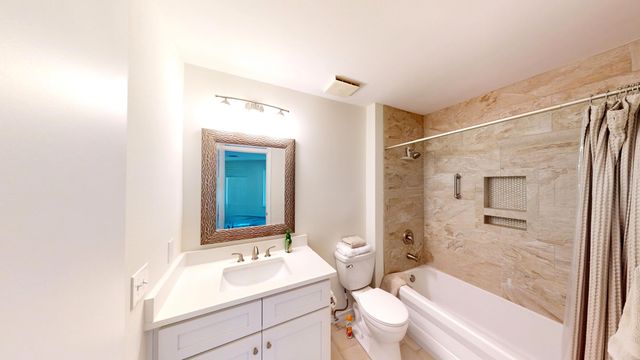 47 Marina Cove Drive UNIT 205, Niceville, FL 32578