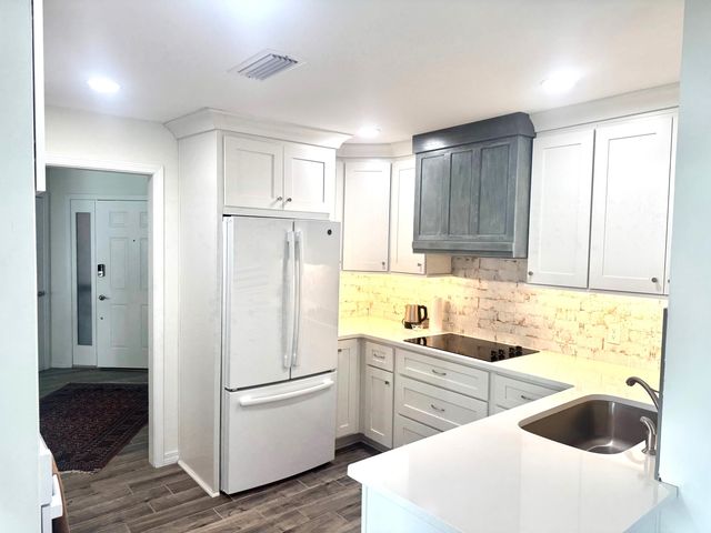 47 Marina Cove Drive UNIT 205, Niceville, FL 32578