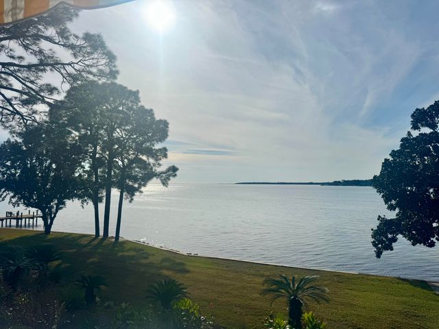 47 Marina Cove Drive UNIT 205, Niceville, FL 32578