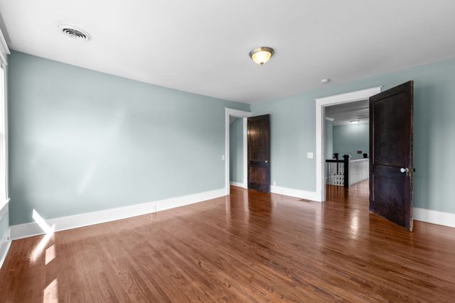 527 Deery St, Shelbyville, TN 37160