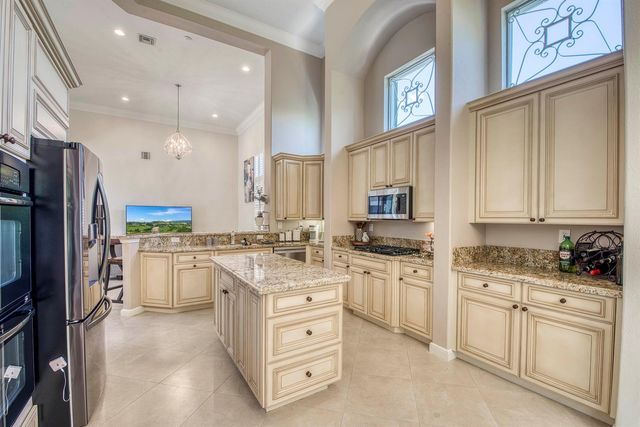 16340 Via Venetia E, Delray Beach, FL 33484