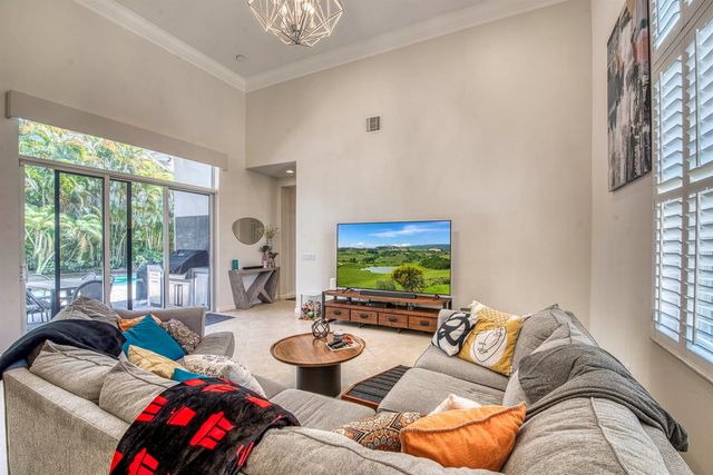 16340 Via Venetia E, Delray Beach, FL 33484